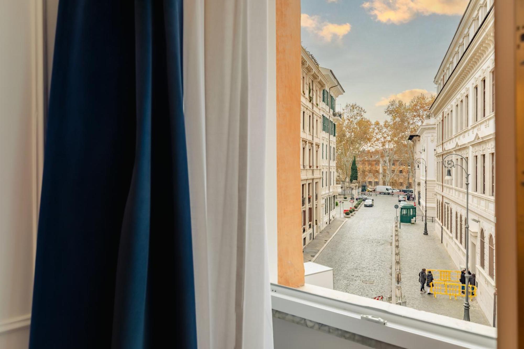 Relais Del Portico Hotel Rome Bagian luar foto
